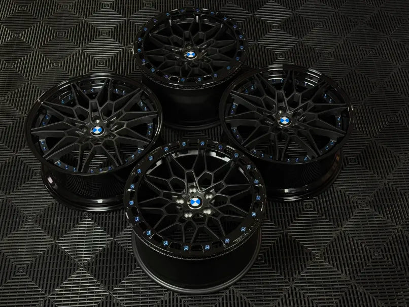 F82S
